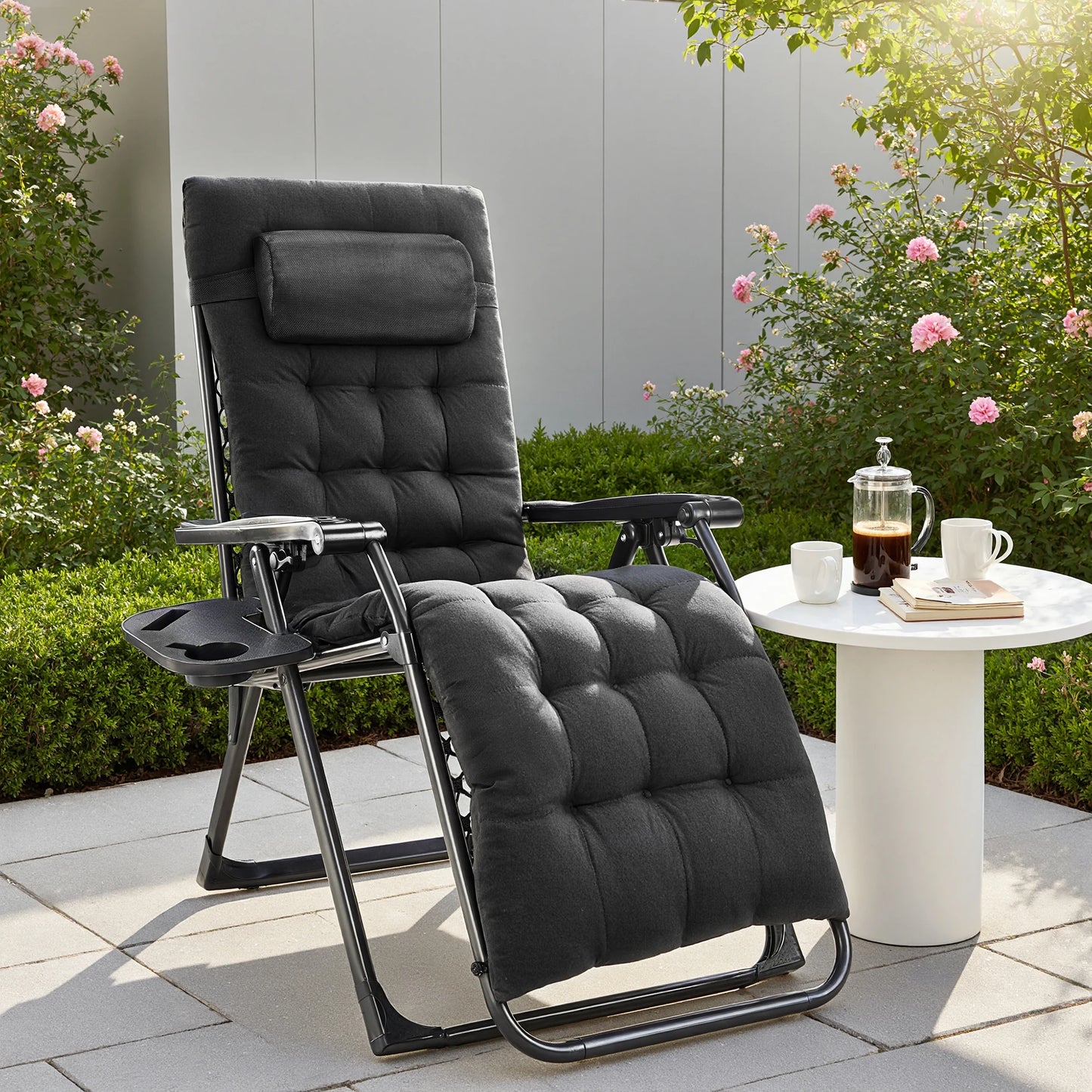 Relax & Recline Zero Gravity Lounge Chair with Cup Holder