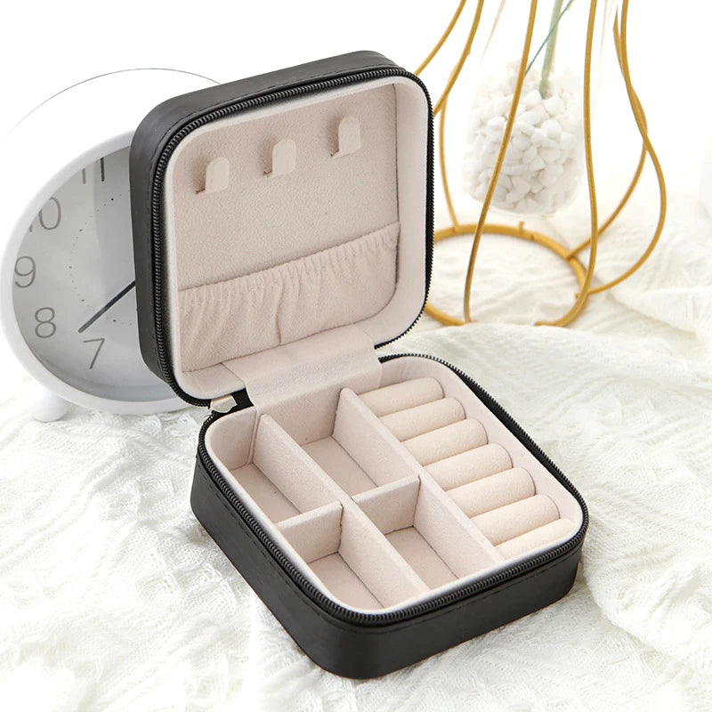 SHFY Travel Leather Jewelry Box For Ladies Elegant Single Layer Carry Case Pink